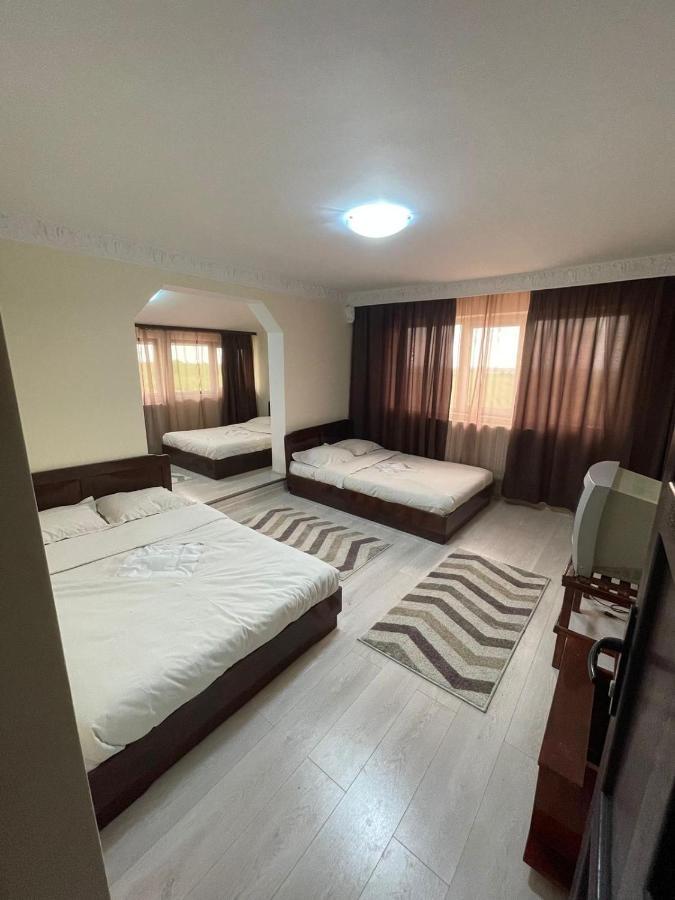Motel Orion Obrejita Exteriér fotografie