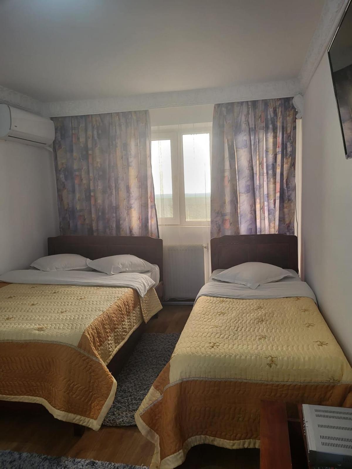 Motel Orion Obrejita Exteriér fotografie
